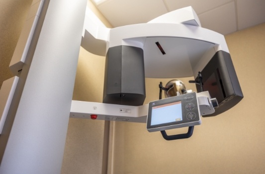 C B C T scanning technology in Lorain dental office